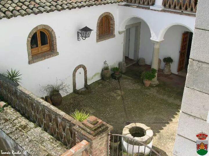 Hostal El Camionero Burguillos Del Cerro Esterno foto