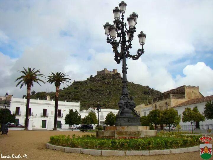 Hostal El Camionero Burguillos Del Cerro Esterno foto